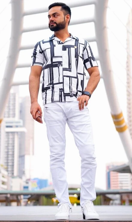 white jeans combination with printed shirt