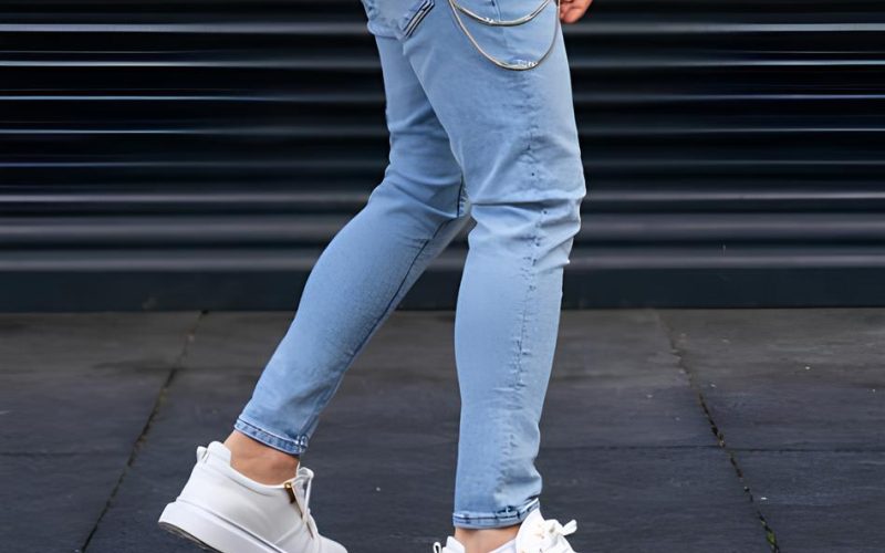 Ice Blue Jeans: A Perfect Pair